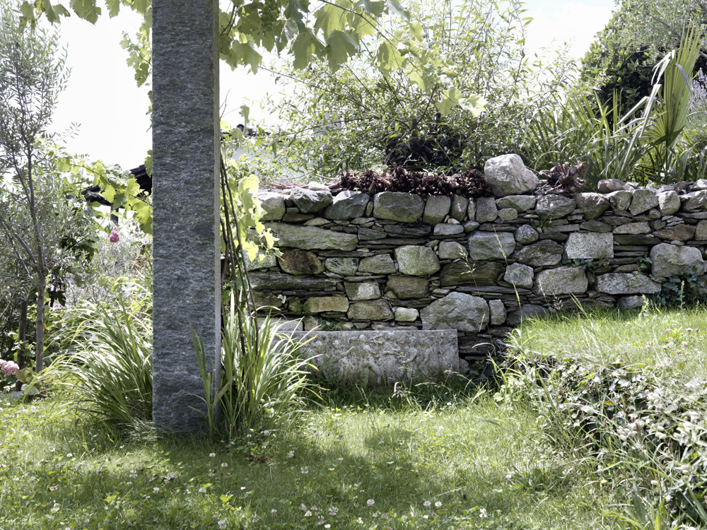 Casa Larga / Daniele Claudio Taddei