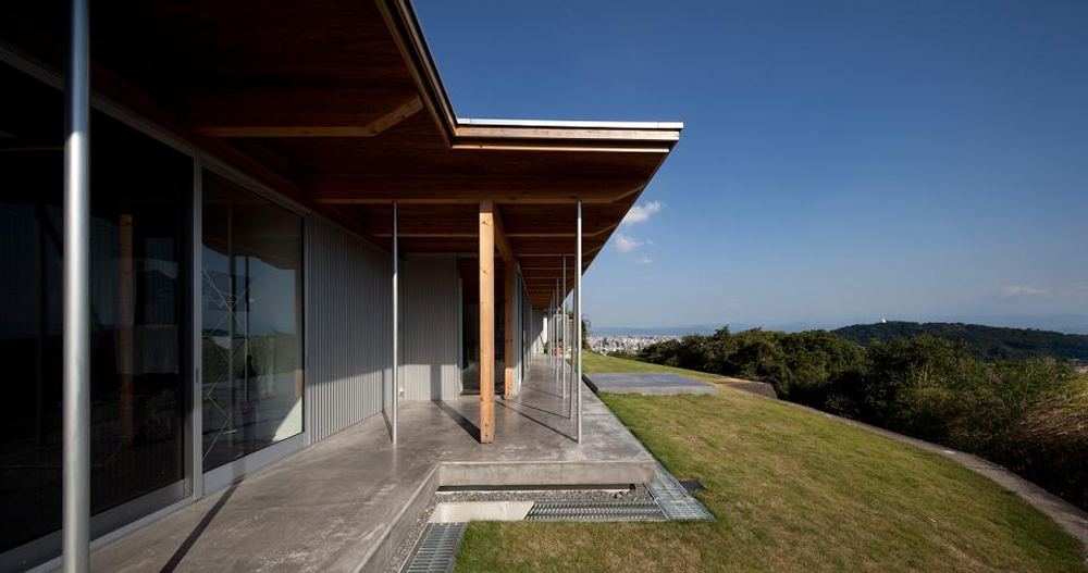 B House / Anderson Anderson Architecture + Nishiyama Architects