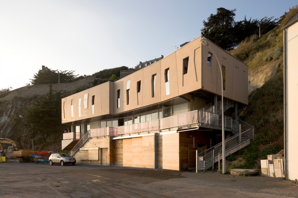 Nautic Center / Guinée et Potin Architects