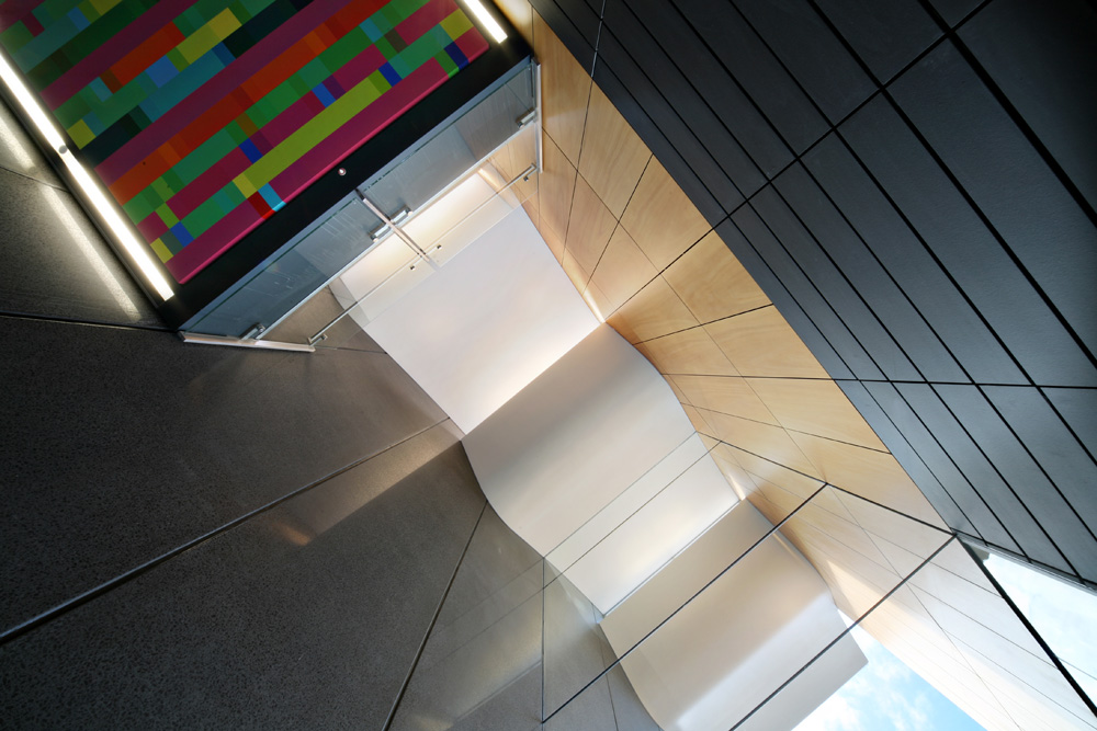 Surry Hills Library and Community Centre / FJMT