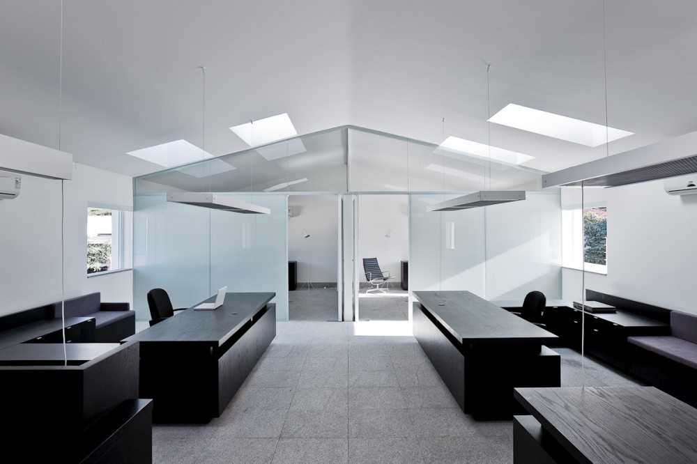 Office Refurbishment / Alan Chu & Cristiano Kato