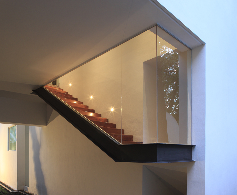Torres House / GLR Arquitectos