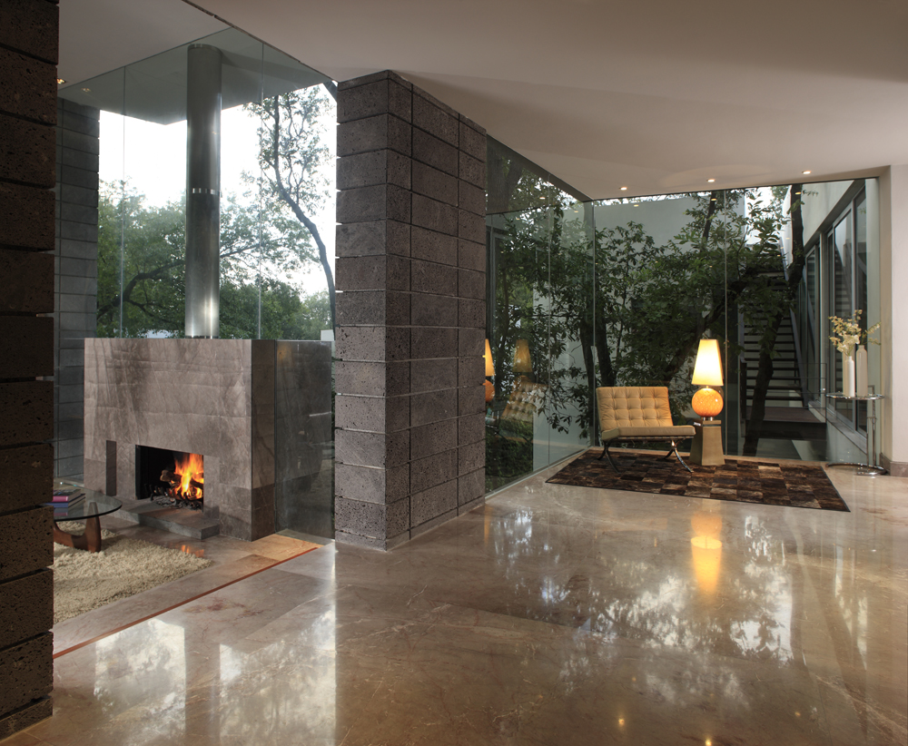 Torres House / GLR Arquitectos
