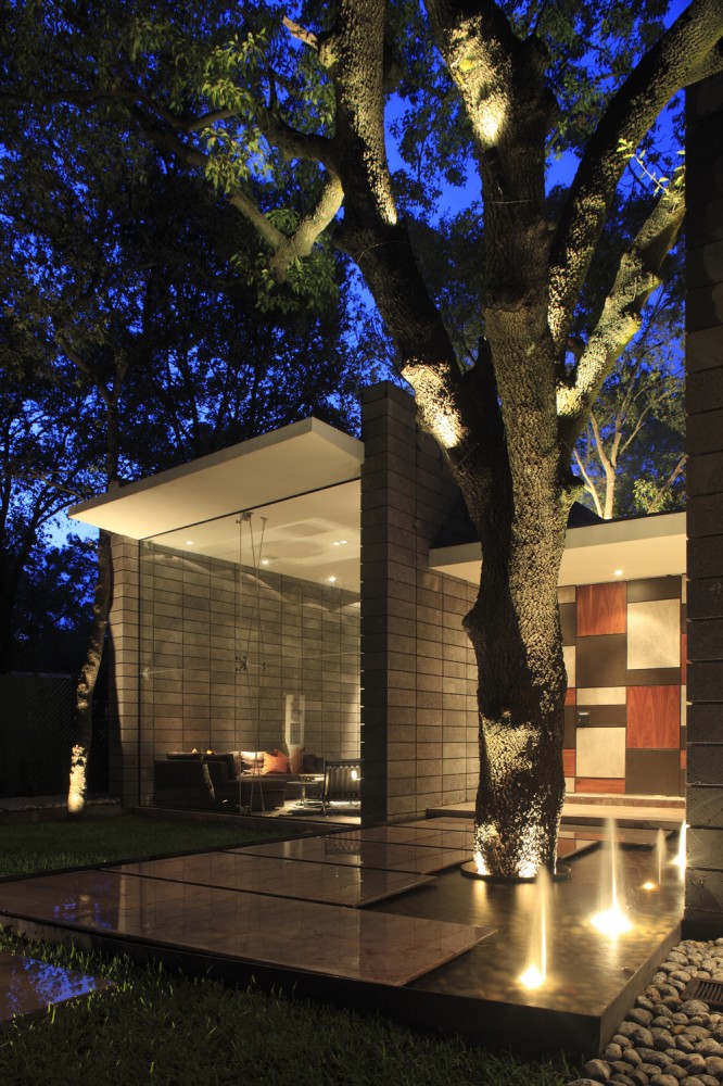 Torres House - GLR Arquitectos © Jorge Taboada