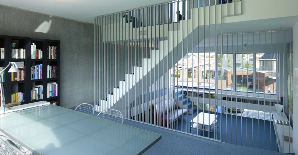 Two Houses / Zerodegree Architecture