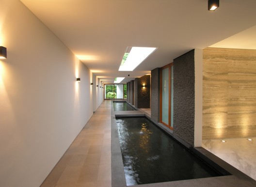 Water-Cooled House 19