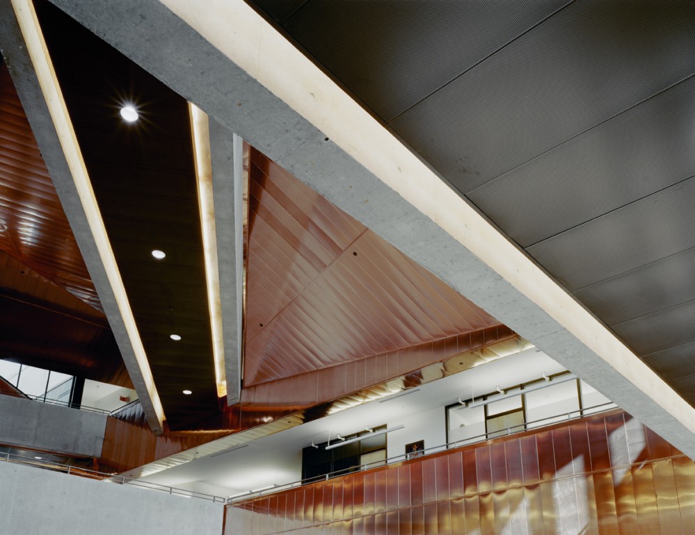 Plank & Tile Snap-In panel / Hunter Douglas Contract
