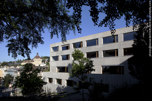 Dreilinden School Propsteimatte / Lussi + Halter
