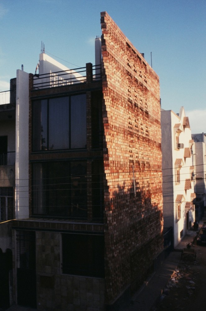 South Asian Human Rights Documentation Centre / Anagram Architects