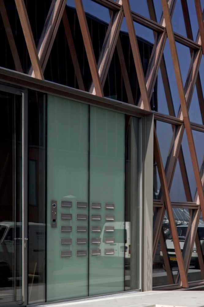 CBC Building / BNB Architects + B06 Architect