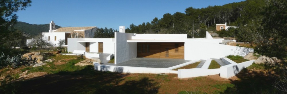 Sant Mateu Social Centre / Inès Vidal Farré