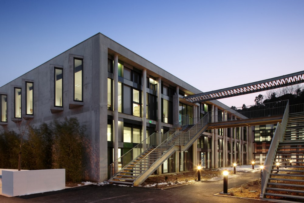Albert Einstein School / N+B Architectes