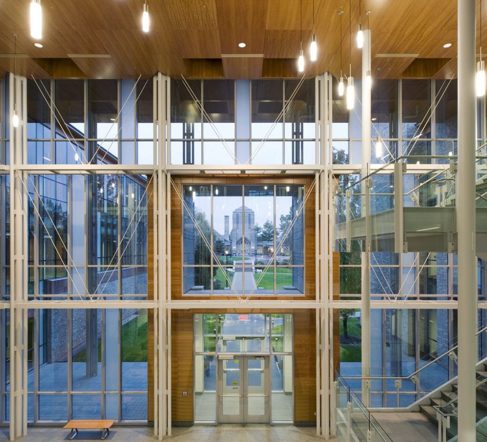 BAC Doering Center / Spillman Farmer Architects