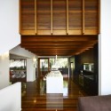 Lockyer Residence - Shaun Lockyer Architects Lockyer Residence - Shaun Lockyer Architects © Scott Burrows