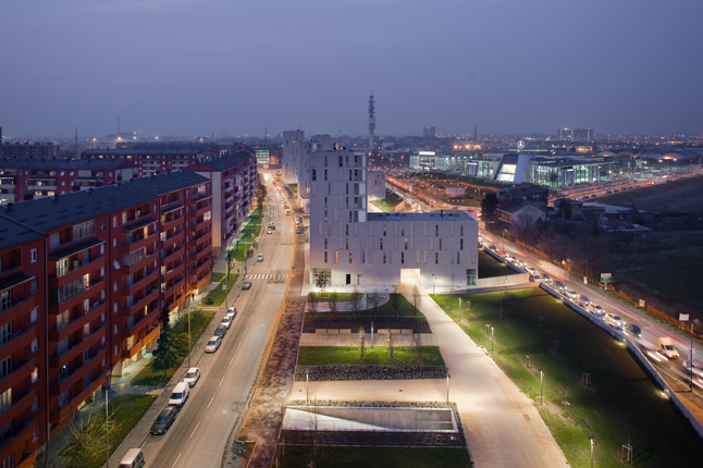 Living in a Park / MAB Arquitectura + BMS Progetti Srl