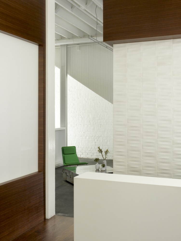 Offices - One & Co - Cary Bernstein Architect © Cesar Rubio