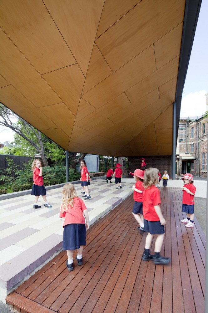 SCALE_AustraliaStPrimarySchool_COLA_1565 © Brett Boardman