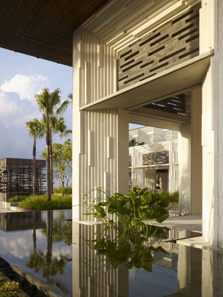 Alila Villas Uluwatu / WOHA