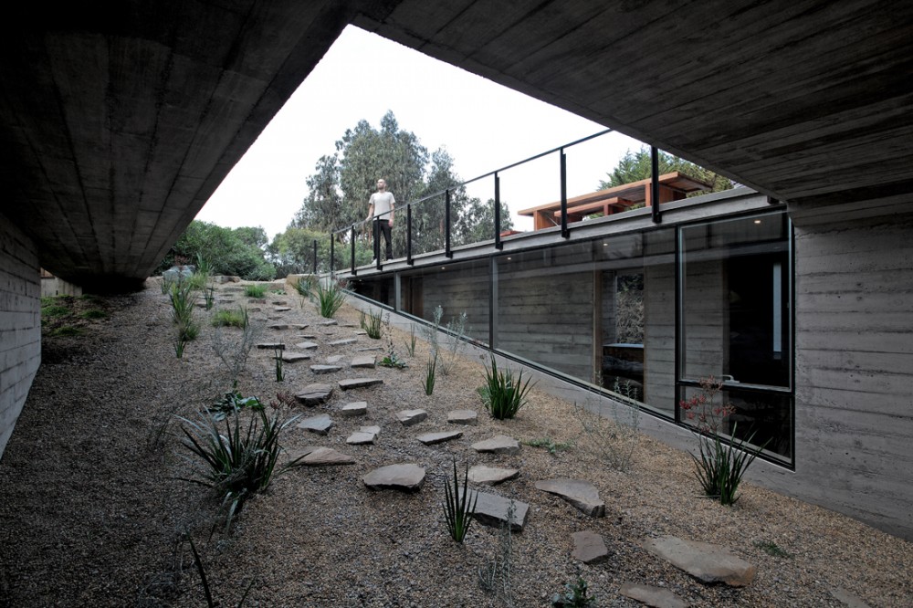 Los Molles House / Oltmann Ahlers W. + Oltmann Ahlers G. + dRN Arquitectos