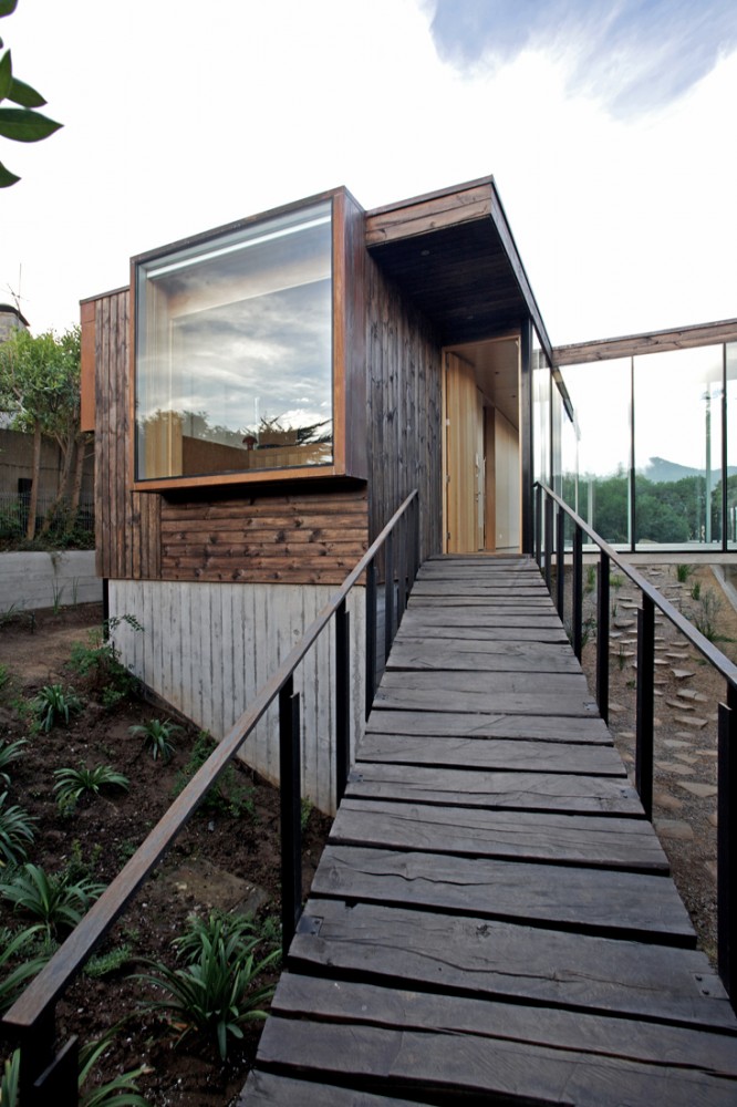 Los Molles House / Oltmann Ahlers W. + Oltmann Ahlers G. + dRN Arquitectos