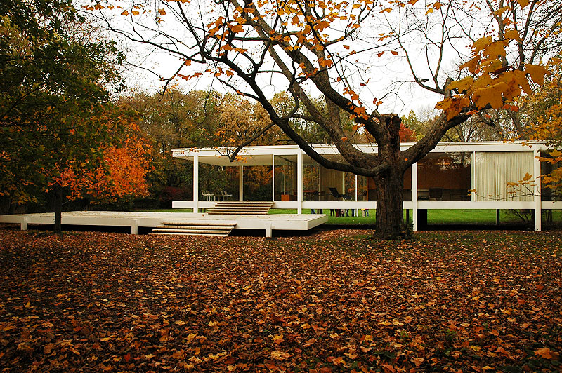 AD Classics: The Farnsworth House / Mies van der Rohe