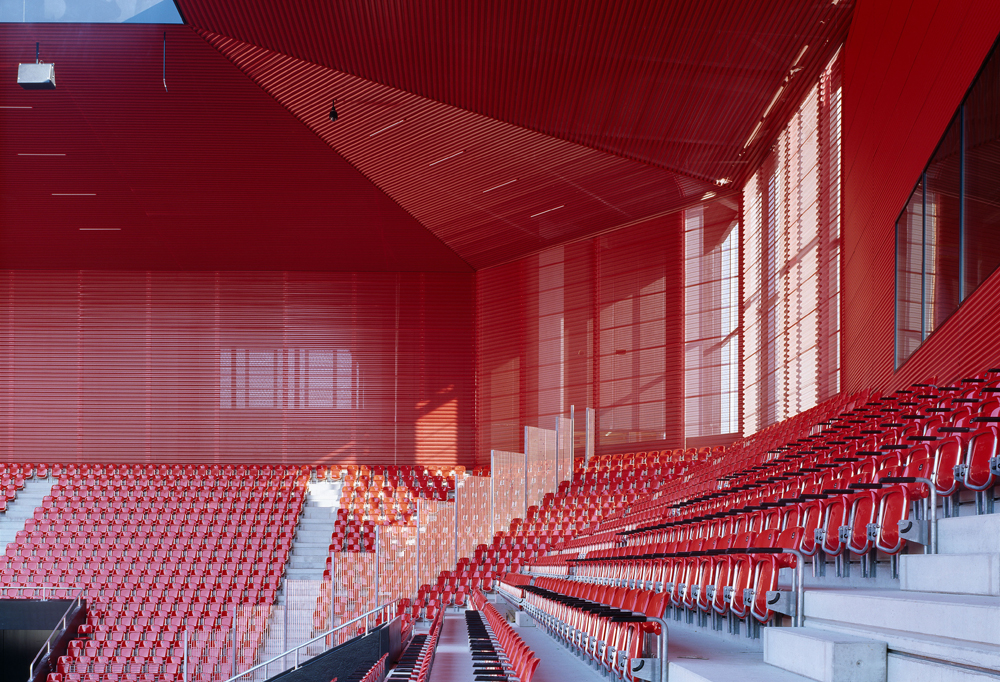 Multifonctional Complex La Maladiere / Geninasca Delefortrie Architectes