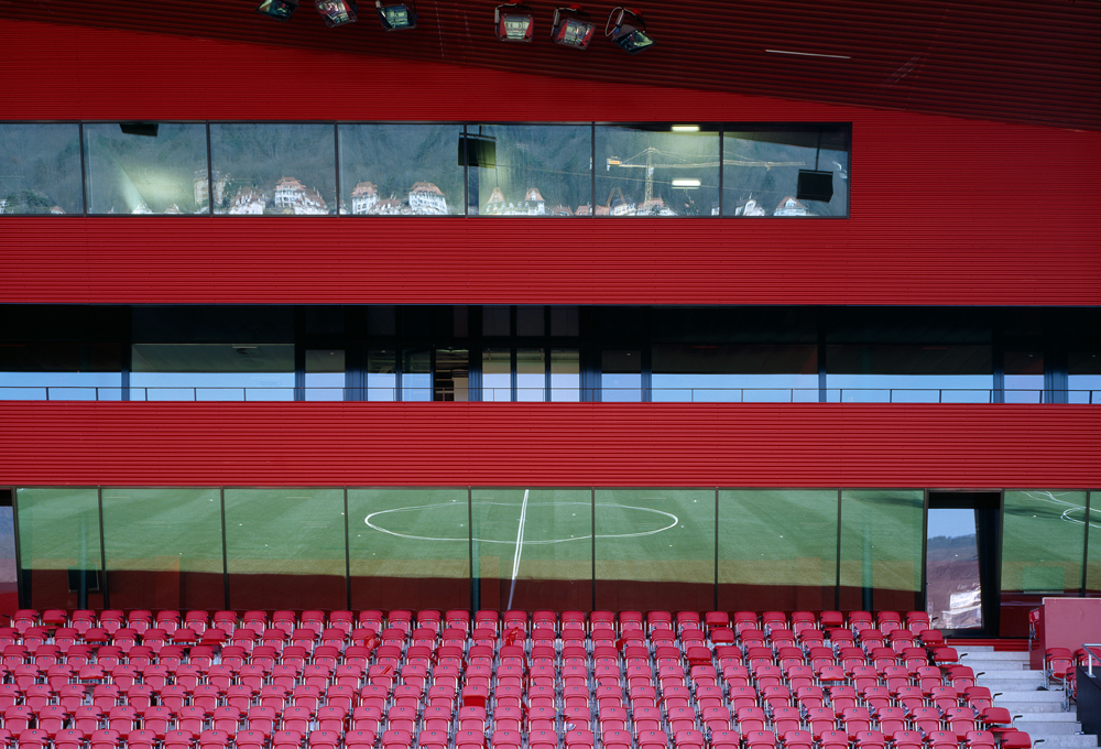 Multifonctional Complex La Maladiere / Geninasca Delefortrie Architectes