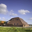 Elementary School Complex at Techum - Zerodegree Architecture Elementary School Complex at Techum - Zerodegree Architecture © Christian Richters