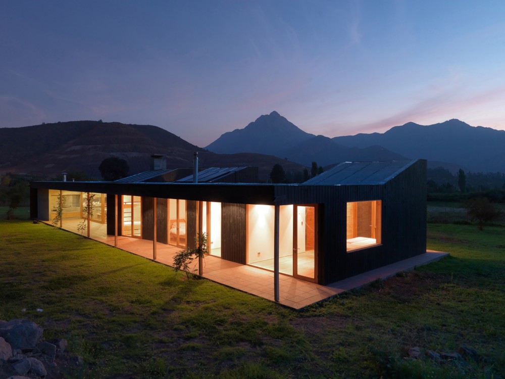 La Campana House / Alejandro Dumay + Francisco Vergara