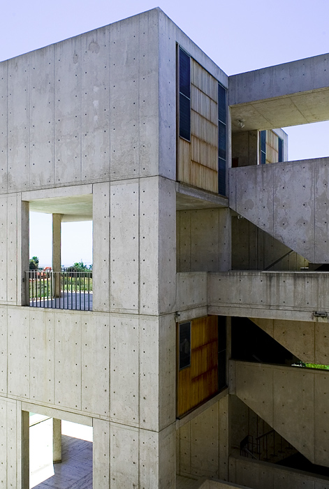 AD Classics: Salk Institute / Louis Kahn
