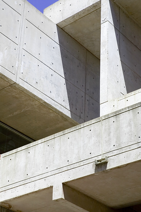 AD Classics: Salk Institute / Louis Kahn
