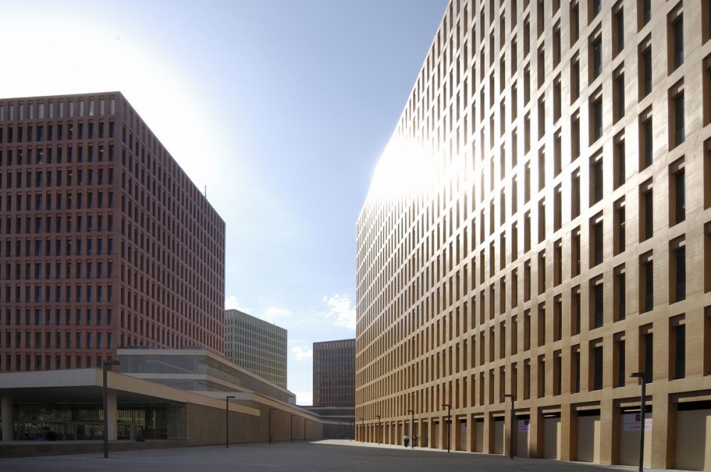 City of Justice Barcelona & L’Hospitalet de Llobregat / David Chipperfield + b720 Fermín Vázquez Arquitectos