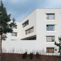 Elderly Care House - Geninasca Delefortrie Architectes Elderly Care House - Geninasca Delefortrie Architectes © Thomas Jantscher