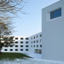 Elderly Care House - Geninasca Delefortrie Architectes Elderly Care House - Geninasca Delefortrie Architectes © Thomas Jantscher