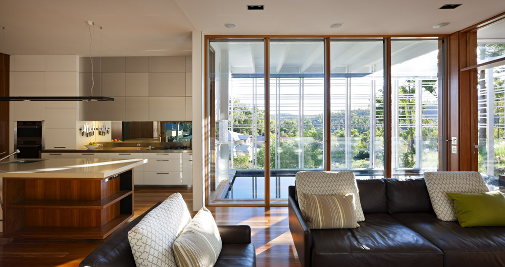 Stonehawke House / Base Architecture