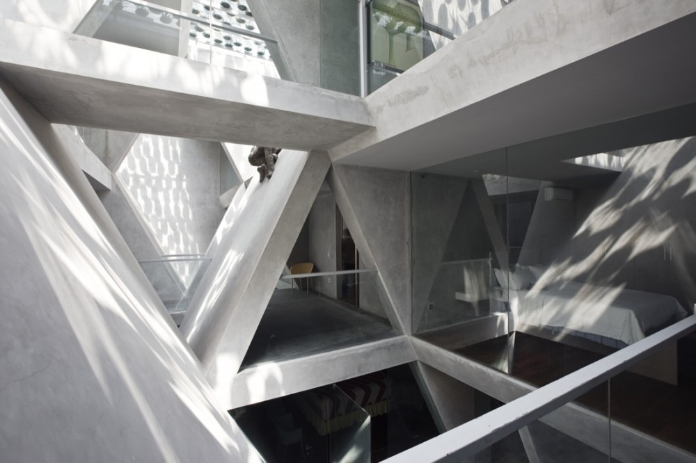Studi-o Cahaya / Mamostudio