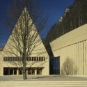 National Parliament Principality of Liechtenstein - Hansjoerg Goeritz Architekturstudio National Parliament Principality of Liechtenstein - Hansjoerg Goeritz Architekturstudio © Jürg Zürcher