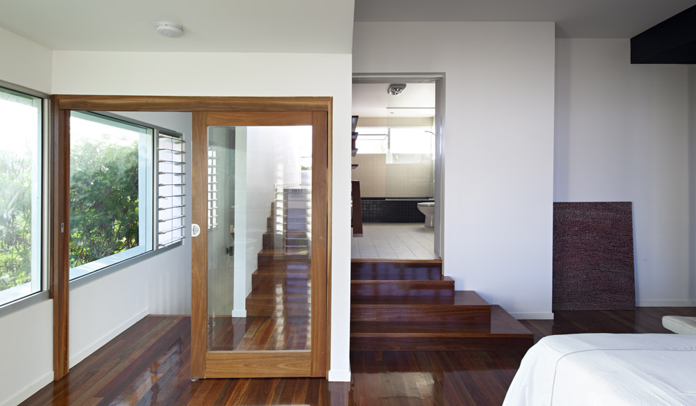 Small Street House / BASE Architecture