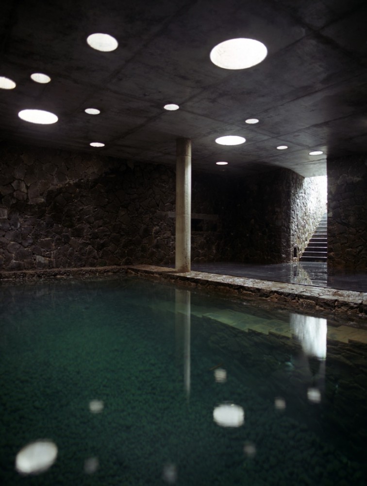 Tara House / Studio Mumbai