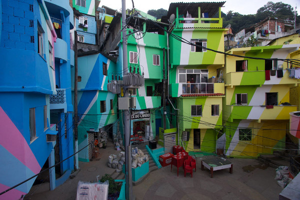 Favela Painting