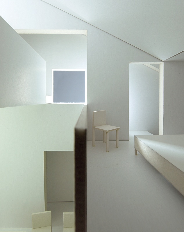 A1_18_SLIDE_HOUSE_1 Slide House