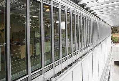 Motorized External Roller Shades / Hunter Douglas Contract