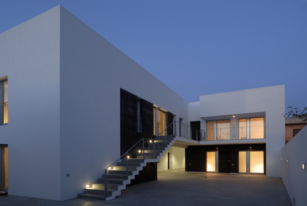 Condominio T / C+C04STUDIO