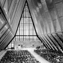 AD Classics: USAFA Cadet Chapel / Skidmore, Owings & Merrill (11) AD Classics: USAFA Cadet Chapel / Skidmore, Owings & Merrill (11) © Stewarts Commercial Photography