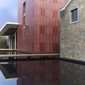 Xi Shui Dong Sales House / Kokaistudios