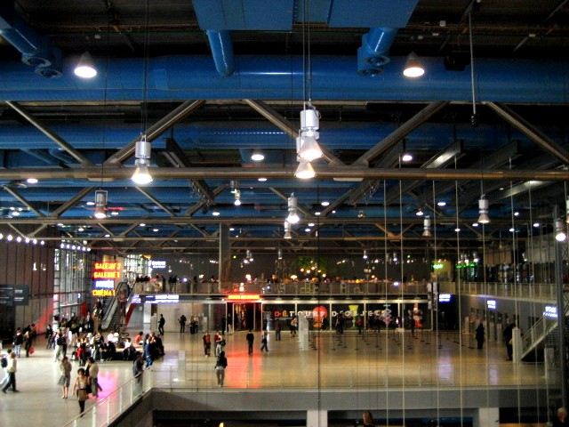 AD Classics: Centre Georges Pompidou / Renzo Piano + Richard Rogers
