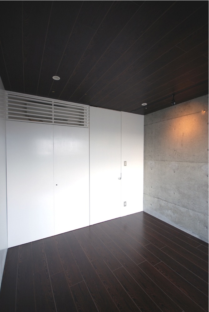 301living-room-2 © Matsunami Mitsutomo
