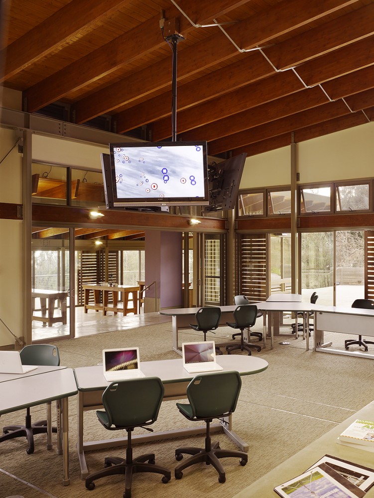 Hawaii Preparatory Academy Energy Laboratory / Flansburgh Architects