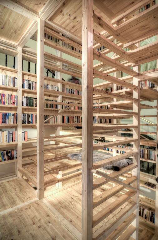 1:1 Architects Build Small Spaces exhibition by Pasi Aalto