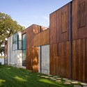 House on Lake Okoboji / Min | Day © Paul Crosby Architectural Photography